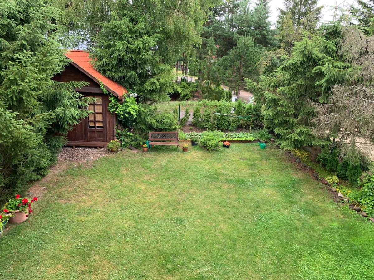 Dom Nad Jeziorem Tajty Gizycko Exterior photo